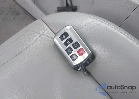 2013 Toyota Sienna Limited 7 Passenger from USA, damaged, VIN 5TDDK3DC5DS068606